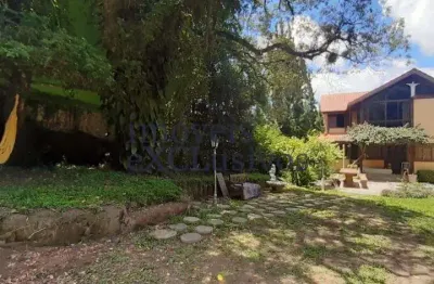 Casa com 4 quartos à venda na rua theodoro makiolka, 3726, barreirinha, curitiba por r$ 4.000.000