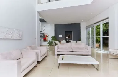 Casa com 2 quartos à venda na rua vitório sbalqueiro, 680, vista alegre, curitiba por r$ 1.750.000