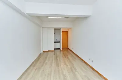 Sala comercial com 2 salas à venda na rua capitão souza franco, 848, batel, curitiba por r$ 190.000