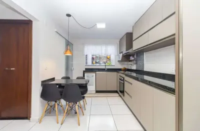 Casa com 3 quartos para alugar na rua santa fé, 383, centro, pinhais por r$ 3.200