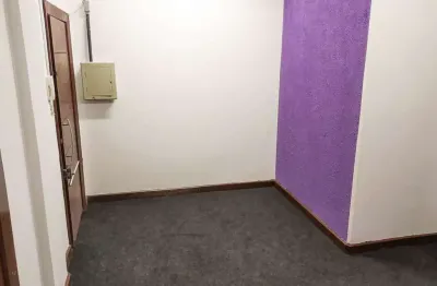 Conjunto comercial 2 salas em frente a praça zacarias. [5125.014]