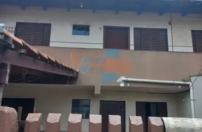 Apartamento com 2 quartos para alugar na Rua José Luciano De Pauli 21, Uberaba, Curitiba