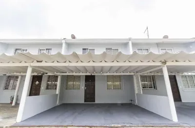 Resid. casablanca - sobrado com 3 dormitórios para alugar - r$ 2.500,00 liq / mês + taxas - boqueirão - curitiba/pr