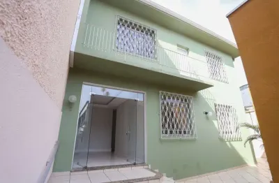 Casa comercial para alugar, 141.00 m2 por r$3990.00  - sao francisco - curitiba/pr