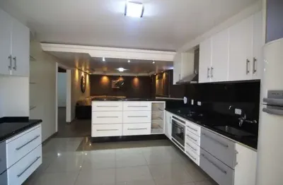 Sobrado com 3 quartos  para alugar, 132.00 m2 por r$3590.00  - fanny - curitiba/pr