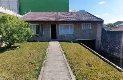 Casa residencial com 3 quartos  para alugar, 150.00 m2 por r$2790.00  - pinheirinho - curitiba/pr