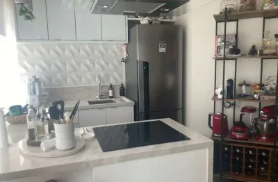 Apartamento à venda , 2 dormitórios 1 suíte 2 Vagas na Vila Mascote!