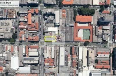 Oportunidade de negócio em um terreno de esquina no bom retiro.