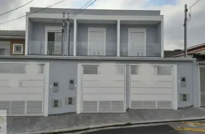 Sobrado novo !!! 3 dorm sendo uma suíte!  2 vagas! persianas com blackout,  piso em porcelanato!