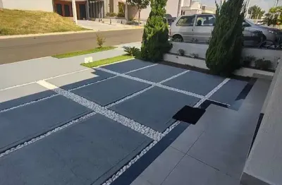 Casa no condomínio jardim mantova para venda com 3 quartos, sendo 3 suítes, 145m²