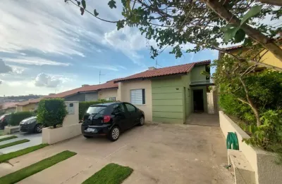Casa no condomínio villa das palmeiras para venda com 2 quartos, sendo 1 suíte, 65m²