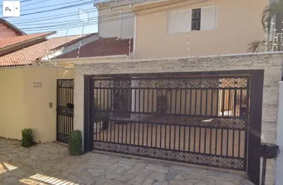 Casa de vila para venda em jardim regina com 4 quartos, sendo 2 suítes, 220m²
