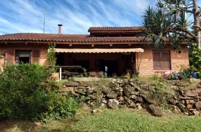 Casa no condomínio terras de itaici para venda com 7 quartos, sendo 4 suítes, 328m²