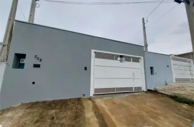 Casa de vila para venda em jardim residencial nova veneza com 3 quartos, sendo 1 suíte, 150m²