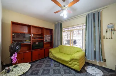 Casa de vila para venda em Parque Residencial Eloy Chaves com 3 quartos, sendo 1 suíte , 117m²