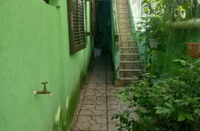 Casa no condomínio condominio leonora ii para venda com 2 quartos, sendo 1 suíte, 110m²