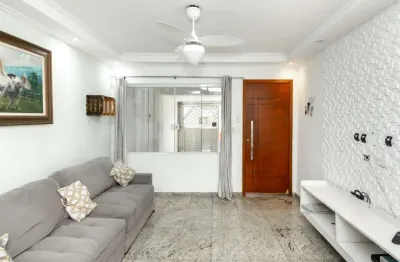 Sobrado para venda em Conjunto Residencial Vista Verde com 3 quartos, sendo 1 suíte , 71m²