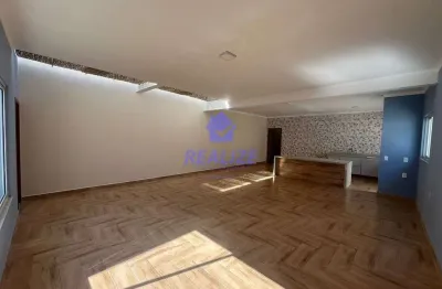 Casa com 2 quartos para alugar no Centro, Botucatu 