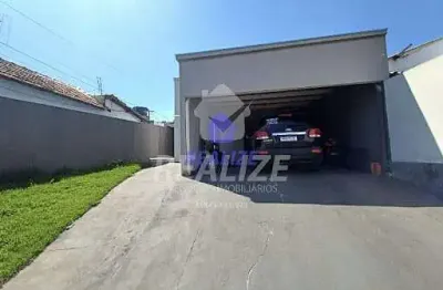 Casa com 4 dormitórios à venda, 135 m² por r$ 450.000,00 - jardim bom pastor - botucatu/sp