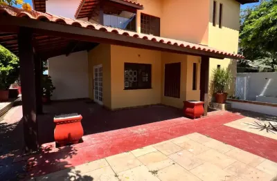 Casa em condomínio fechado com 5 quartos à venda na Avenida Praia de Itapoan, Jardim Aeroporto, Lauro de Freitas