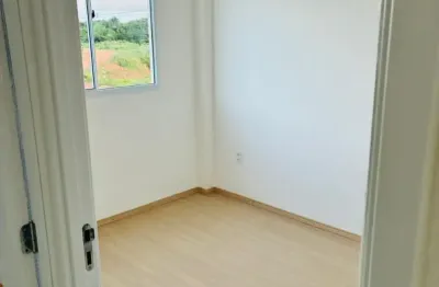 Apartamento com 2 quartos para alugar na Rua Sucupió, Catu de Abrantes, Camaçari