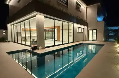 Alphaville vespasiano: casa com 4 quartos, espaço gourmet e lazer completo