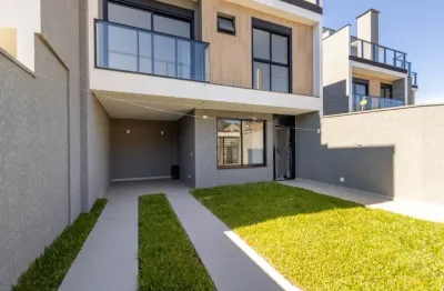 Sobrado novo no bairro pilarzinho - 123m² privativos quintal com grama