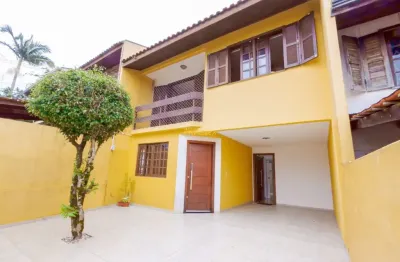 Residencial palmares - sobrado 3 dormitórios (1suíte) e 2 vagas no santa cândida