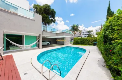 Casa em condomínio fechado com 5 quartos à venda na Rua José Benedito Cottolengo, 710, Campo Comprido, Curitiba