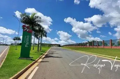 Lote à venda no jardins parma – 266,32 m² em condomínio de alto padrão