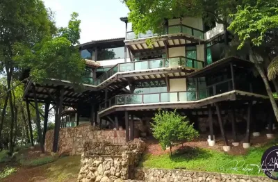 Sobrado estilo fazenda no aldeia do vale – 5 suítes, lazer completo e 5.000 m² de terreno