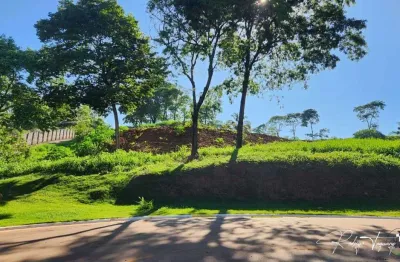 Terreno no aldeia do vale – 2.525 m², vista espetacular e localização privilegiada no lado alto