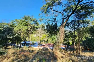 Aldeia do vale – terreno com duas frentes e vista premium em goiânia