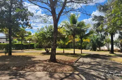 Terreno no aldeia do vale – 1.296 m², topografia favorável e localização central