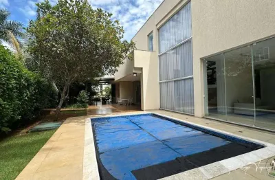 Sobrado à venda no aldeia do vale com 7 suítes, loft independente e lazer completo