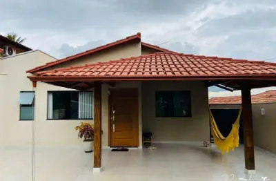 Residencial monte verde – casa térrea de 250 m² com 3 quartos, 2 suítes e reforma completa em goiânia