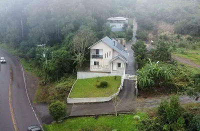 Casa à venda, 8 quartos, 1 suíte, 4 vagas, arcoverde - carlos barbosa/rs