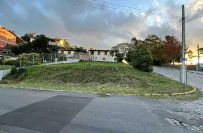 Terreno à venda na Rua Independencia, 100, Triângulo, Carlos Barbosa