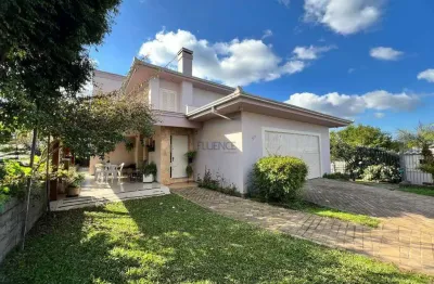 Maravilhosa casa/diferenciada/ muito espaço e conforto