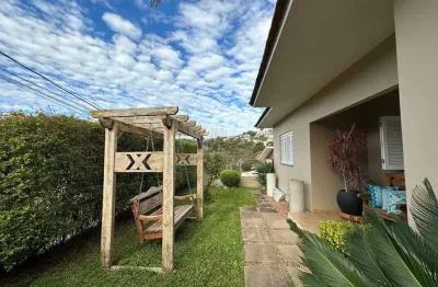 Casa com 2 quartos à venda na Ivor Emer, 105, Simonaggio, Garibaldi