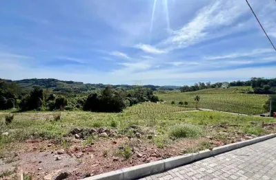 Lindo terreno/ local calmo/ vista incrível no vale dos vinhedos!