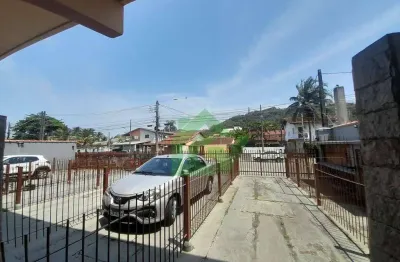 Casa com 2 dormitórios 2 suítes à venda, 82 m² por r$ 460.000 - martim de sá - caraguatatuba/sp