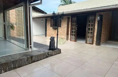 Casa com 3 dormitórios, 158 m² - venda por r$ 950.000,00 ou aluguel por r$ 4.000,00/mês - martim de sá - caraguatatuba/sp