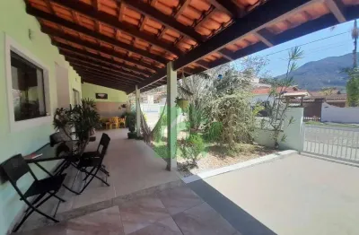 Casa com 4 dormitórios suíte à venda, 165 m² por r$ 700.000 - massaguaçu - caraguatatuba/sp