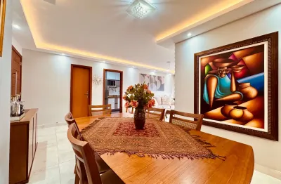 Apartamento de alto padrão com varanda gourmet e vista livre.