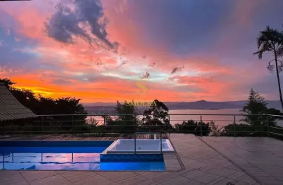 Casa em condomínio fechado com 4 quartos para alugar na rua margot ganzo araújo, centro, florianópolis, 410 m2 por r$ 13.000