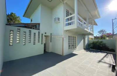 Casa em condomínio fechado com 4 quartos para alugar na servidão vassourinha, rio tavares, florianópolis, 400 m2 por r$ 6.000