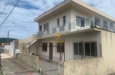 Casa em condomínio fechado com 5 quartos à venda na rua camboriú, bela vista, são josé, 189 m2 por r$ 739.000
