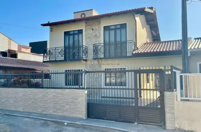 Casa em condomínio fechado com 5 quartos à venda na rua joaquim neves, pântano do sul, florianópolis, 171 m2 por r$ 1.600.000