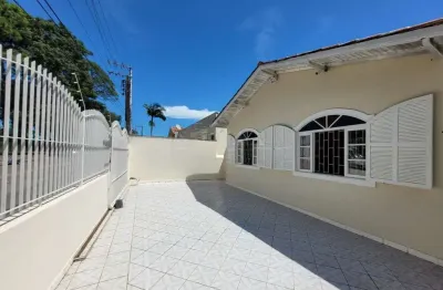 Casa em condomínio fechado com 3 quartos à venda na rua paula ramos, capoeiras, florianópolis, 280 m2 por r$ 800.000